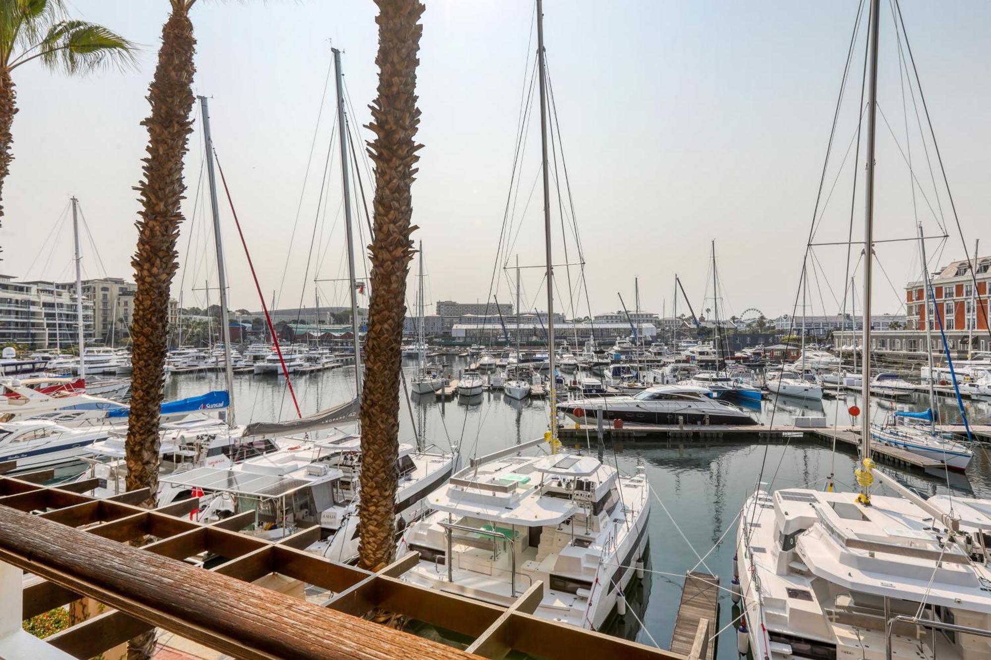 African Elite Waterfront Cape Town Bagian luar foto